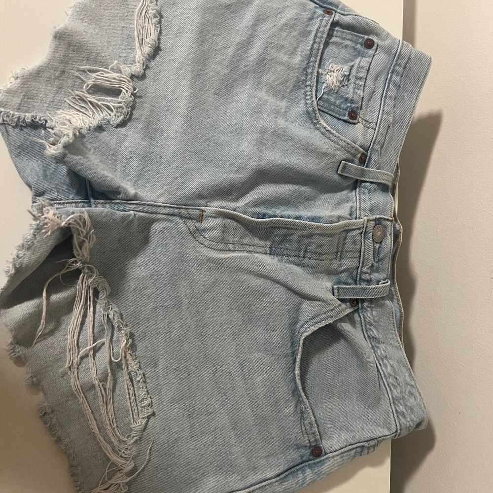 Levi’s denim shorts